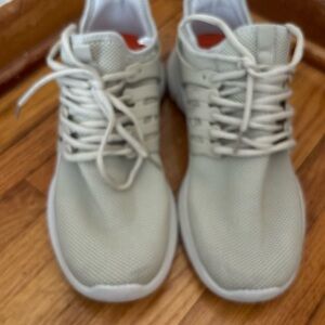 Gym Sneakers Lightweight Breathable Athletic Running Walking Tennis Shoes